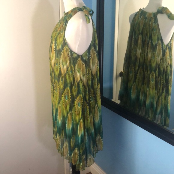 Pullover Dress - Picture 5 of 6